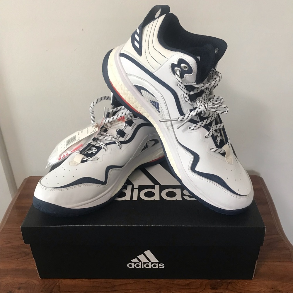 NWT Adidas Men Icon 6 Turf Sneakers 👟